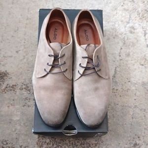 Mens Aldo, Jehova size 9.5M, gray suede burnished like toe, lace-up casual shoes